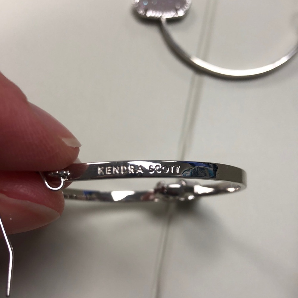 Kendra Scott Iridescent Drusy Elora Silver Hoop Earrings - Picture 4 of 7